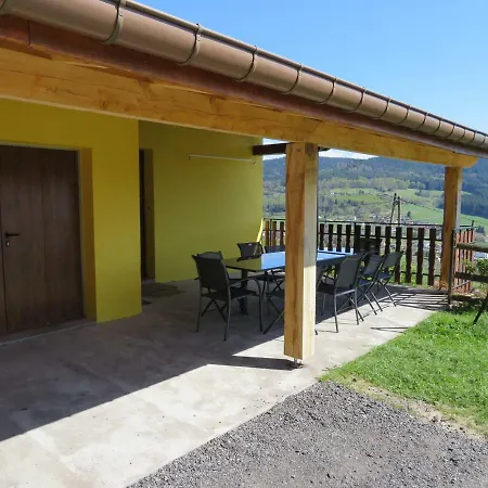 La Maison Jaune Nyaraló