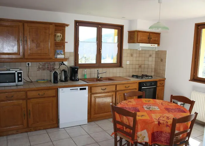 La Maison Jaune * Cleurie